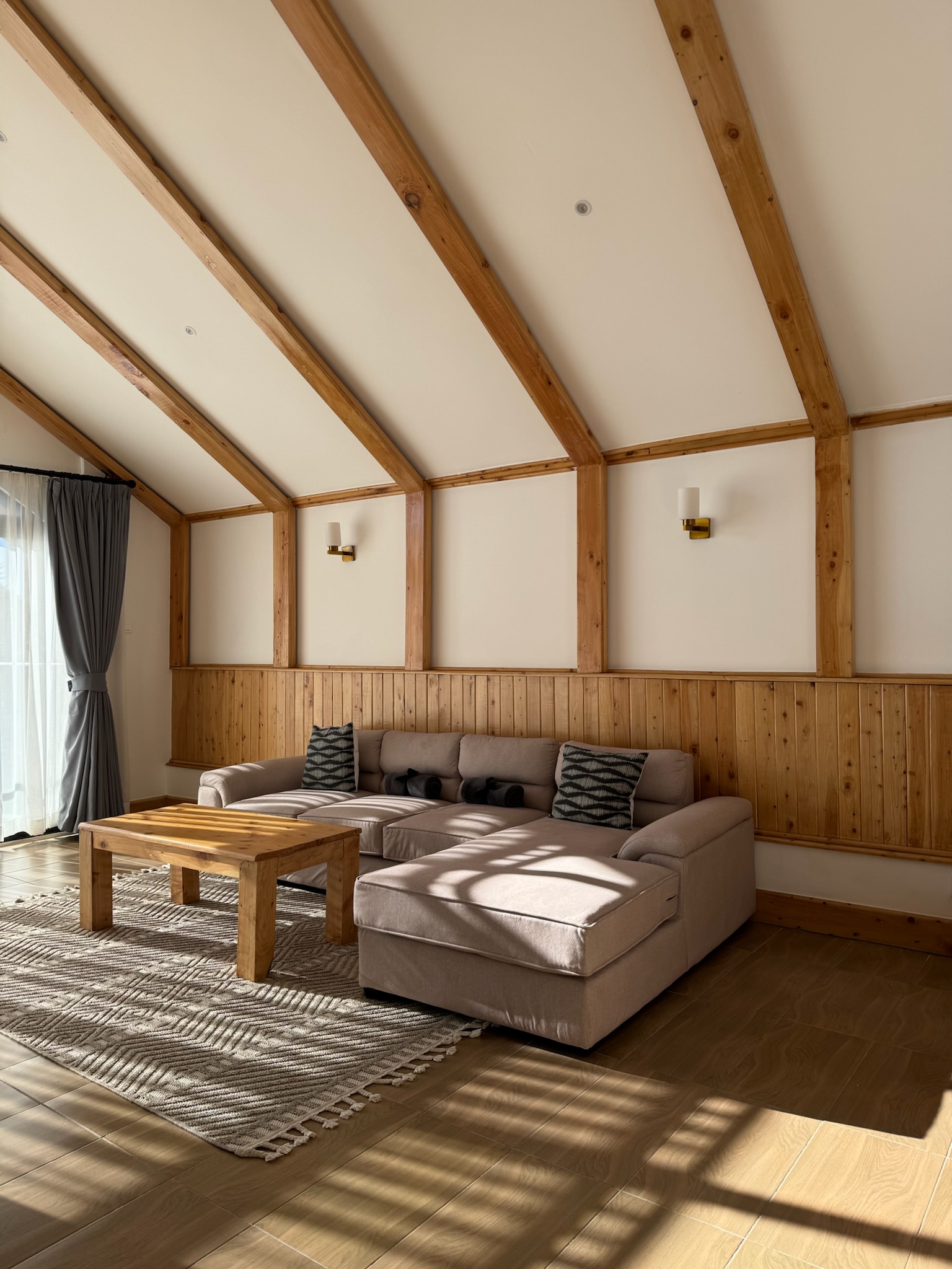 Gallery Detail: Penthouse Loft Self Catering